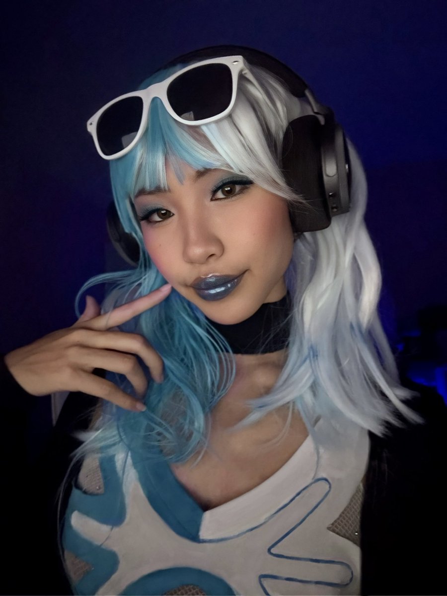 cecefps's tweet image. a little Luna Snow cosplay to start the new season ❄️