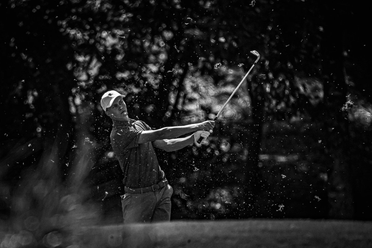 Four of my favorite black and white frames of <a href="/LATechGolf/">LA Tech Golf</a> from this year’s Argent Financial Classic

#BarkLouder ✖️ #HBTD