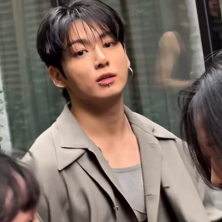 JKz BAE⁷ tweet media