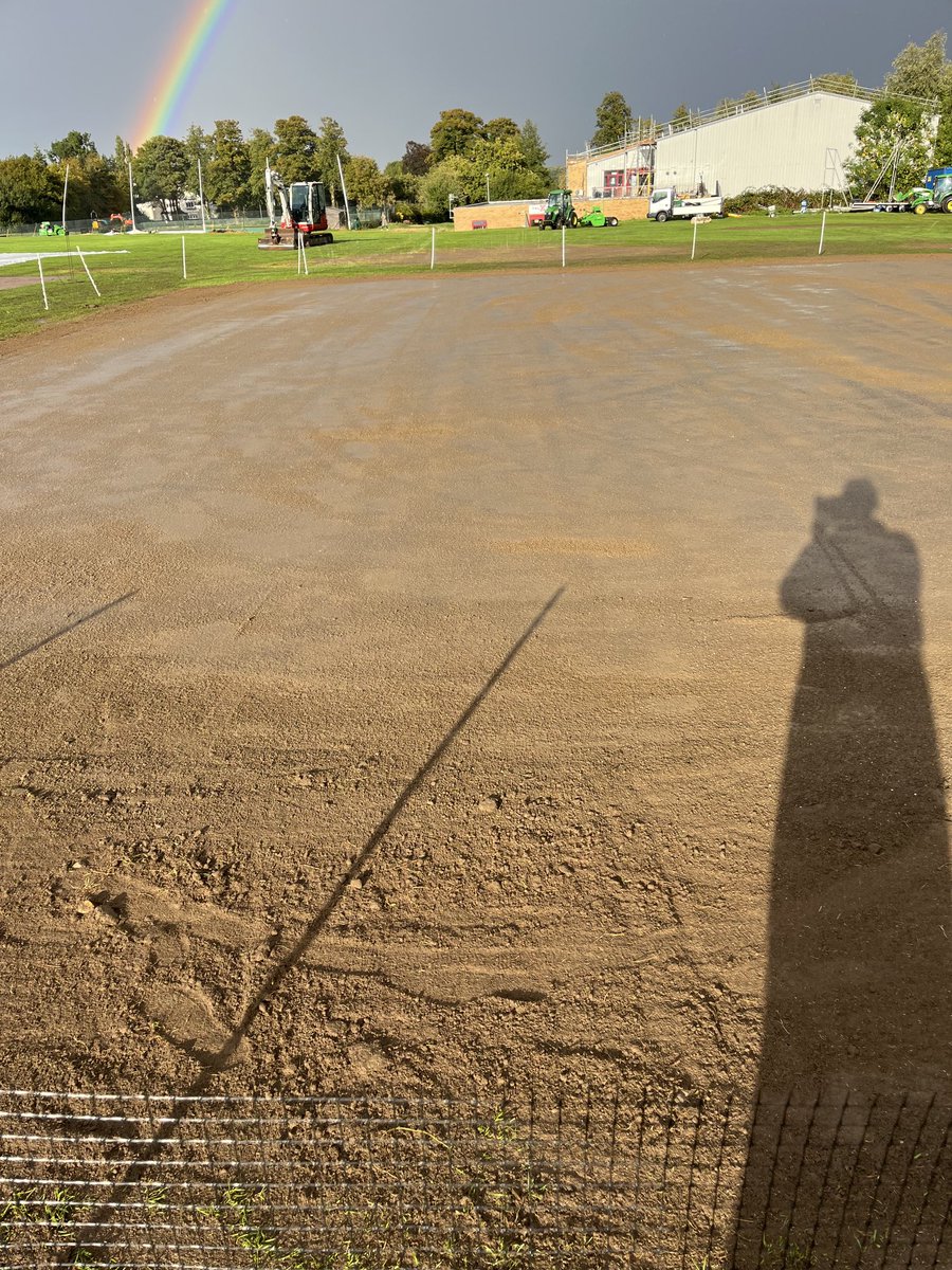 Koro,100mm dig for 125mm finish level, 100 tons Ongar loam laser graded to finish level, rain stop play yesterday when almost finished, a dry morning just gave enough time to complete before the heavens opened again ⁦<a href="/MM_Seed/">MM Seed</a>⁩ ⁦⁦<a href="/CampeyTurfCare/">Campey™ Turf Care Systems</a>⁦<a href="/BinderLoams/">Binder Loams</a>⁩