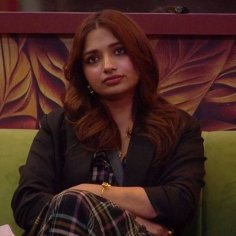 so many #BB19 posts on my Tl