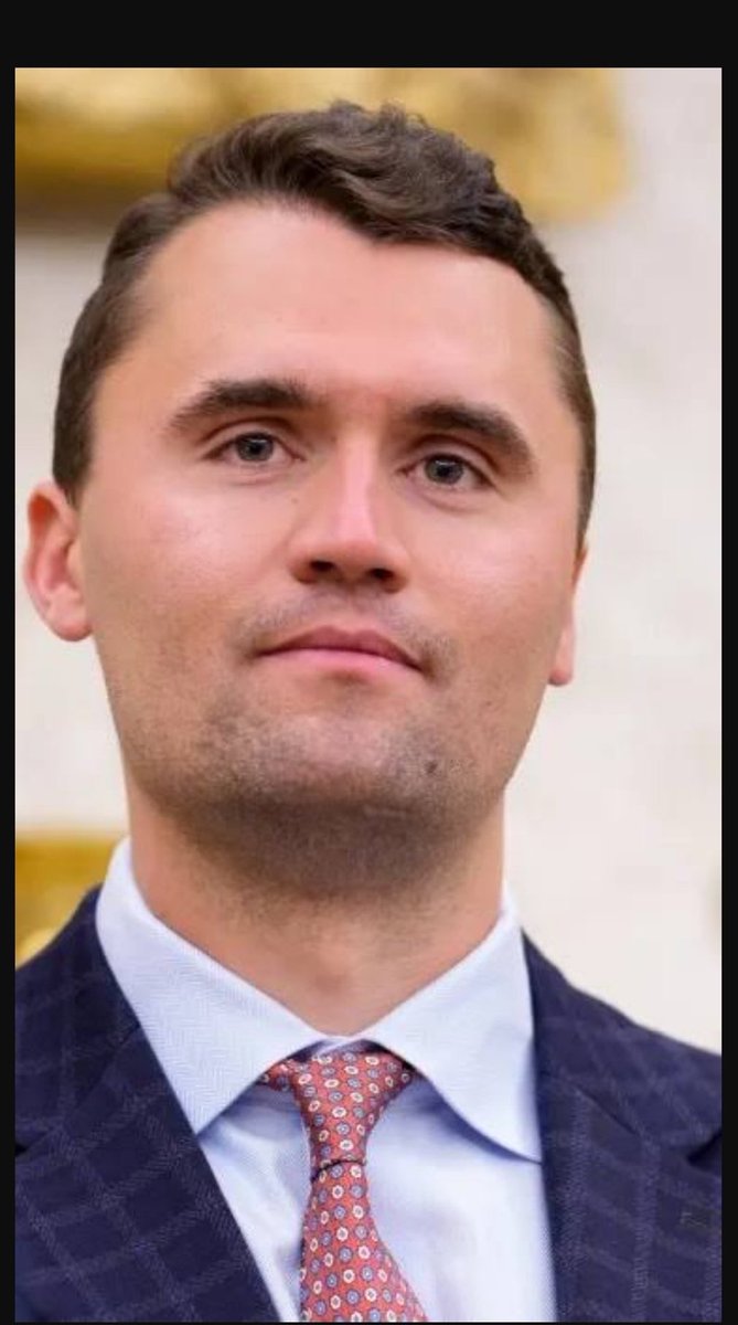 Drop a ❤️if you love Charlie Kirk. A true patriot