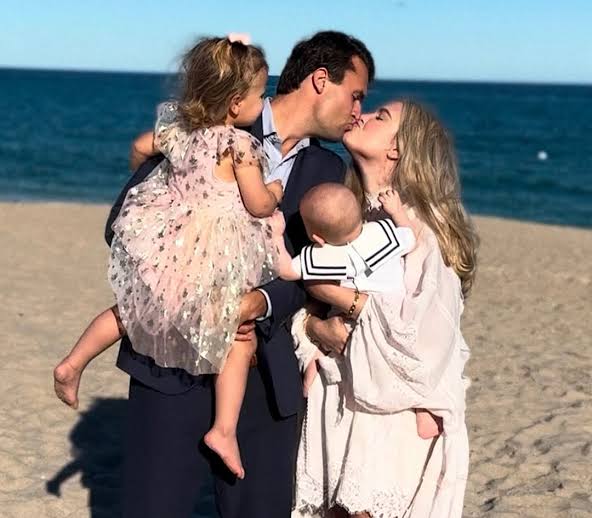 The people who wanted to make a martyr of George Floyd, the criminal/drug addict who held a gun to a pregnant woman &amp; died from a fentanyl overdose in police custody for passing fake $20 bills, are the same people attacking a truly great human being who was murdered in cold blood