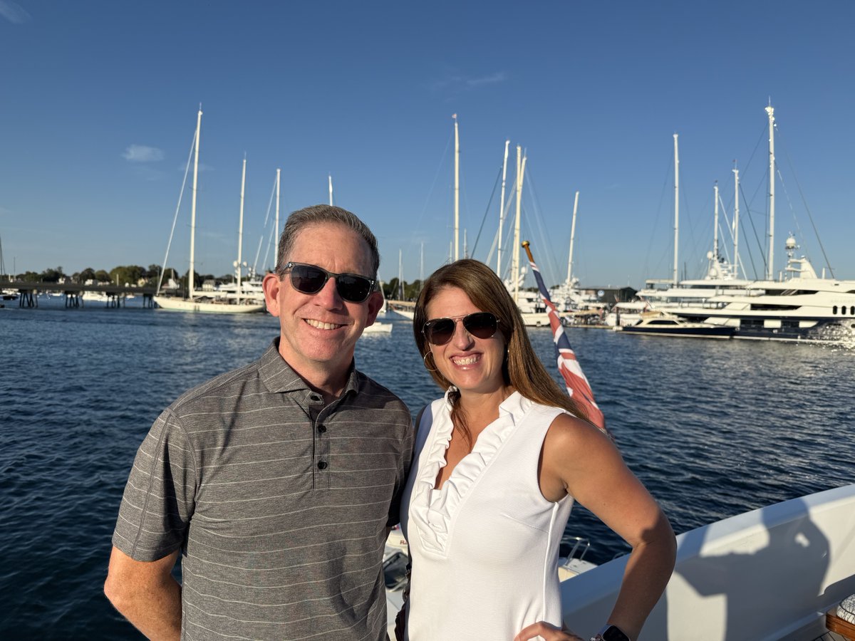 GetaLookout's tweet image. What a night at the @NewportBoatShow!

Thank you to everyone who joined us aboard Destination, the stunning 113&apos; Burger superyacht, to experience LOOKOUT’s marine vision in action. 

#MarineInnovation #BoatShow #LOOKOUT #NIBS2025 #MarineElectronics #SuperYachts