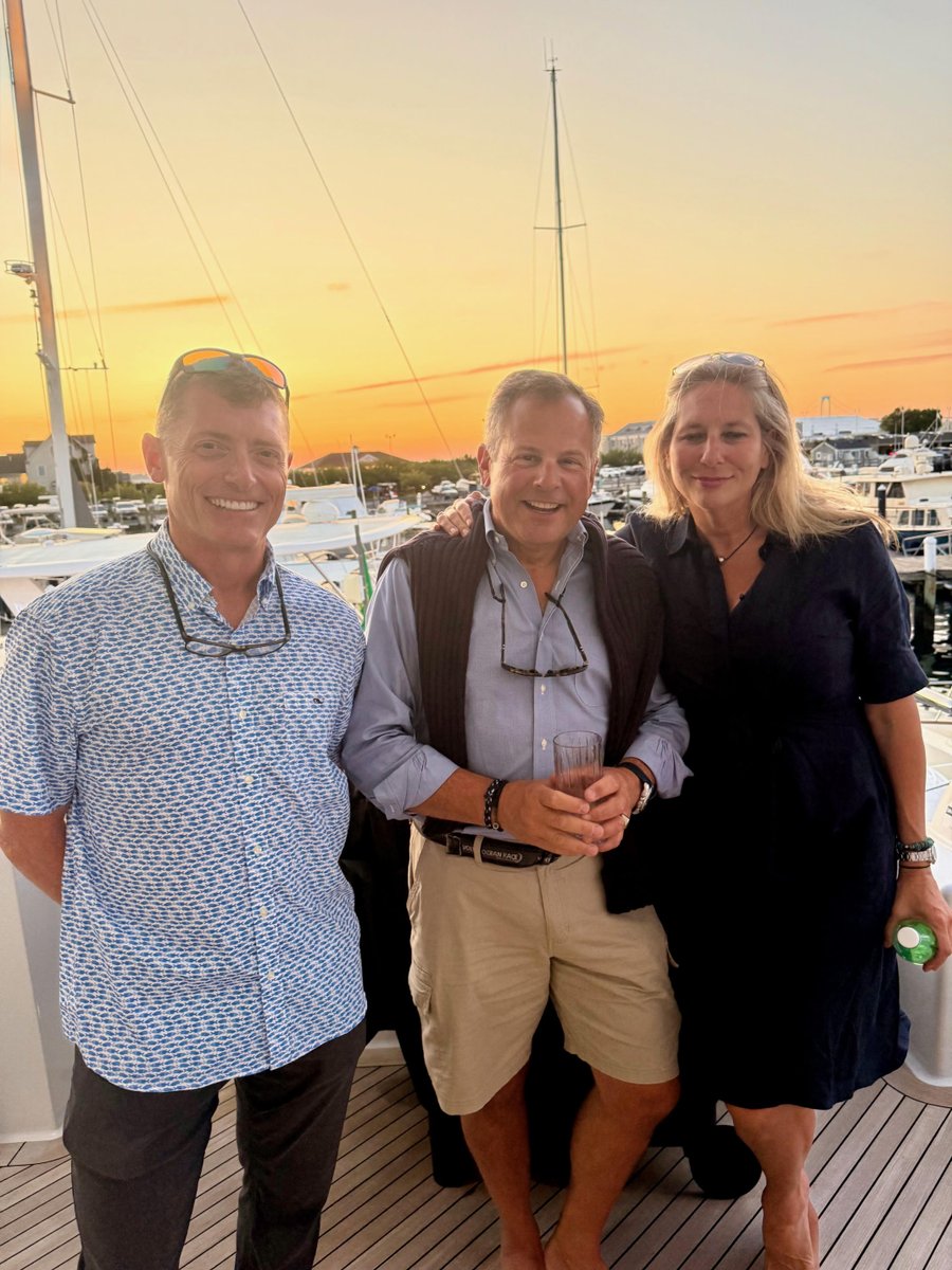 GetaLookout's tweet image. What a night at the @NewportBoatShow!

Thank you to everyone who joined us aboard Destination, the stunning 113&apos; Burger superyacht, to experience LOOKOUT’s marine vision in action. 

#MarineInnovation #BoatShow #LOOKOUT #NIBS2025 #MarineElectronics #SuperYachts