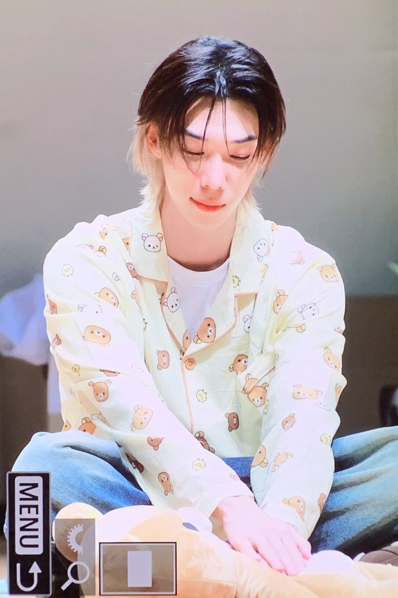 프링 tweet media