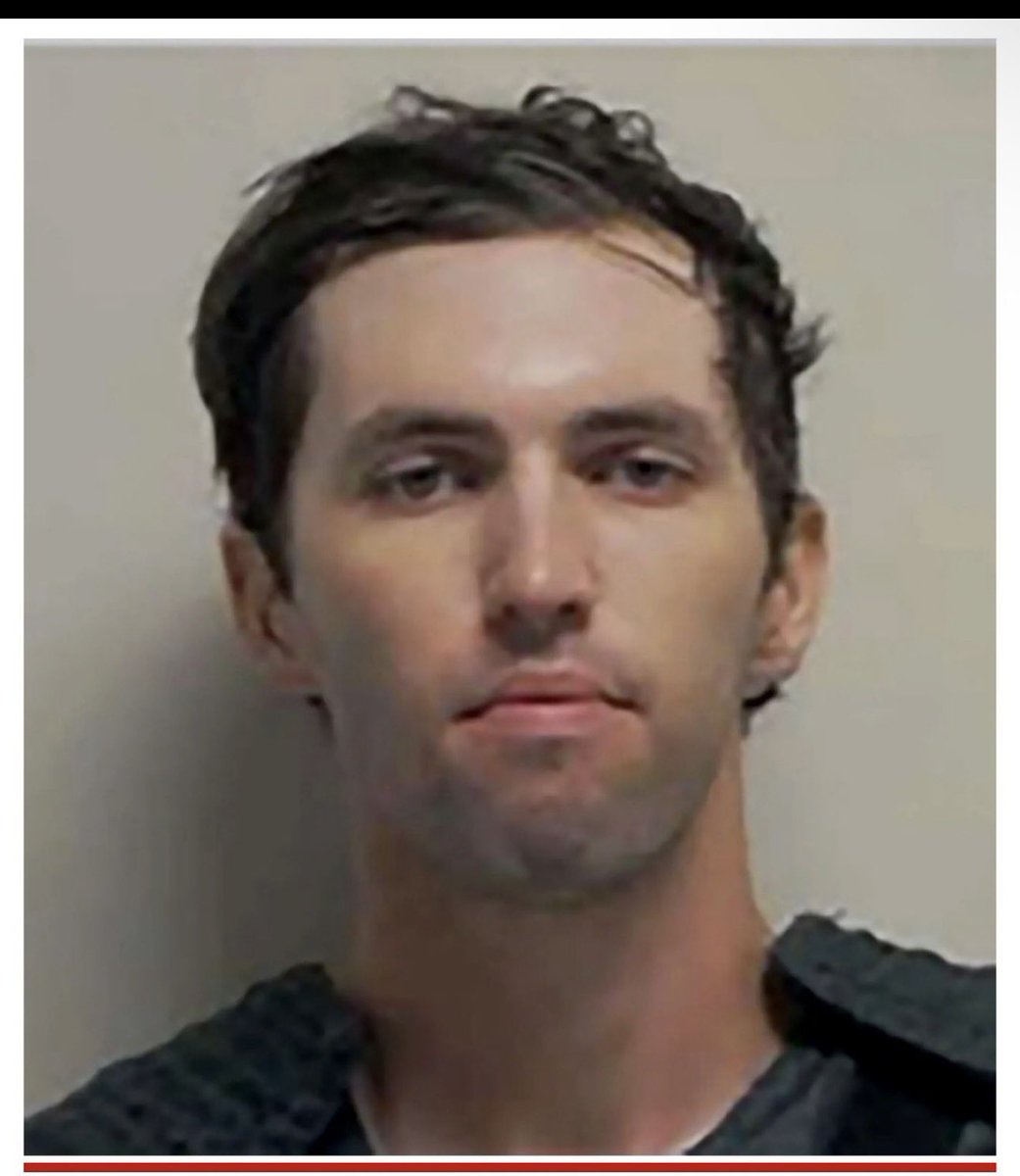 Maybe I’m crazy but these two people do not look the same to me. The lips, the ears, the nose, and chin do not match.