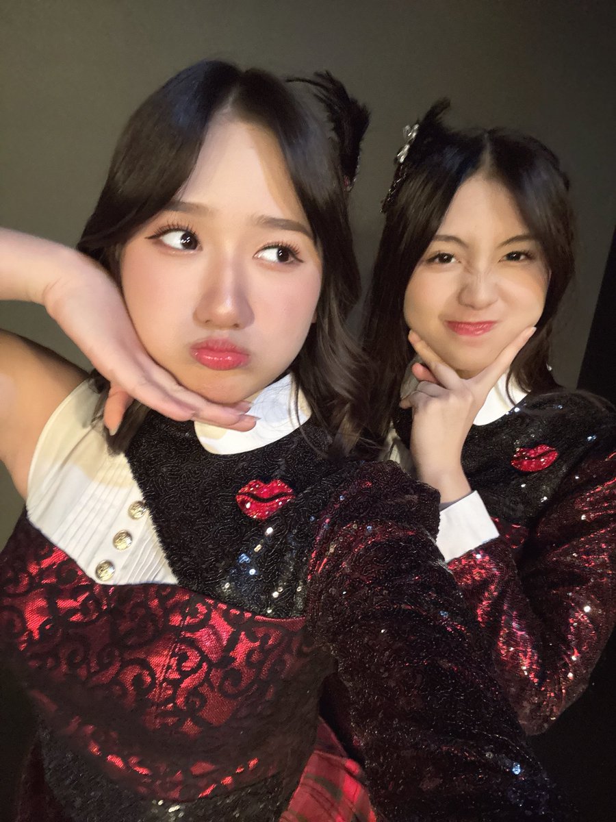 cathleenixie8's tweet photo. https://t.co/sB9xJweS5S