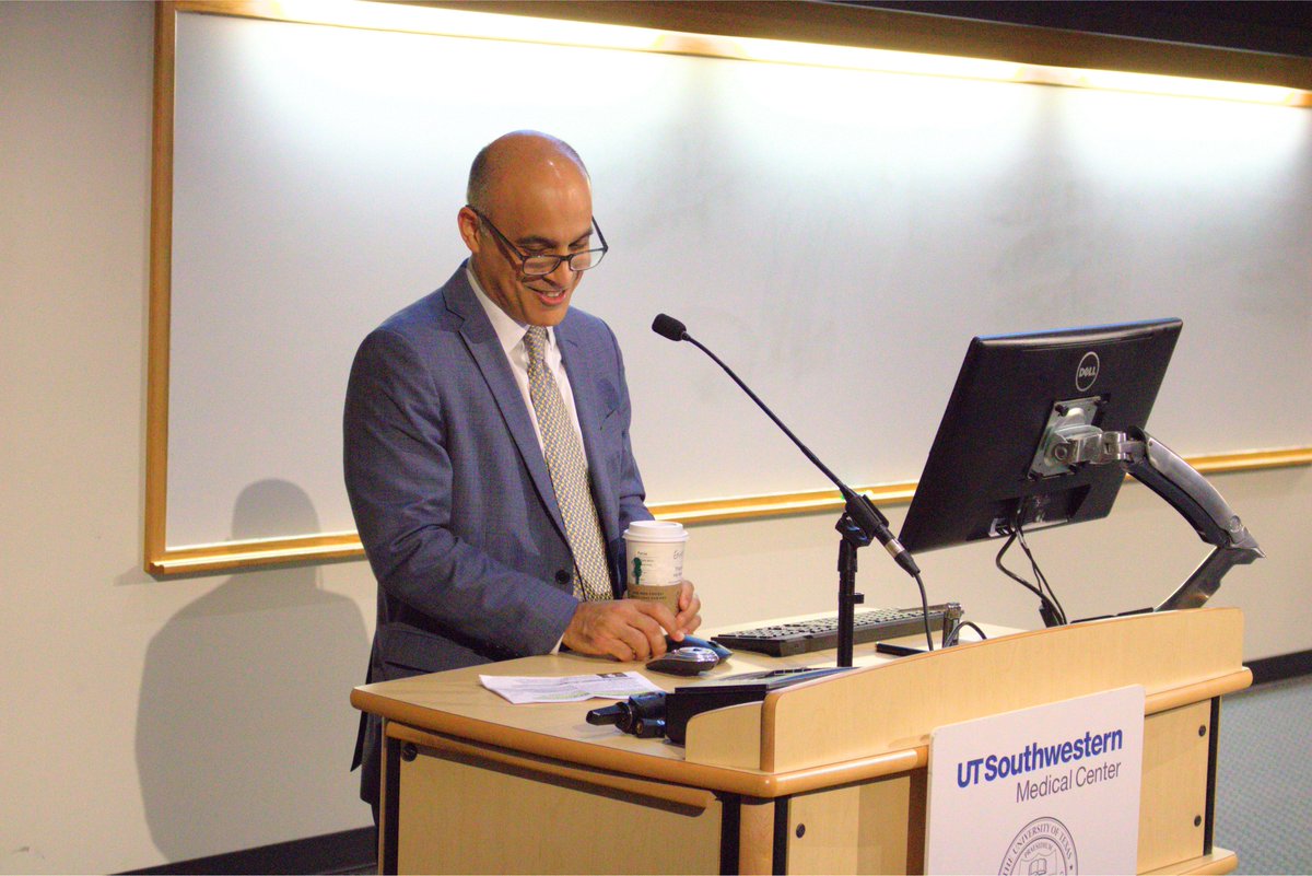 UTSW_Surgery's tweet image. ✨ This week we kicked off Grand Rounds - bringing together faculty, trainees, and guest experts to share knowledge, spark discussion, & advance surgical education.
We’re looking forward to a year of learning, collaboration, & innovation!
#grandrounds #utswsurgery #lectureseries