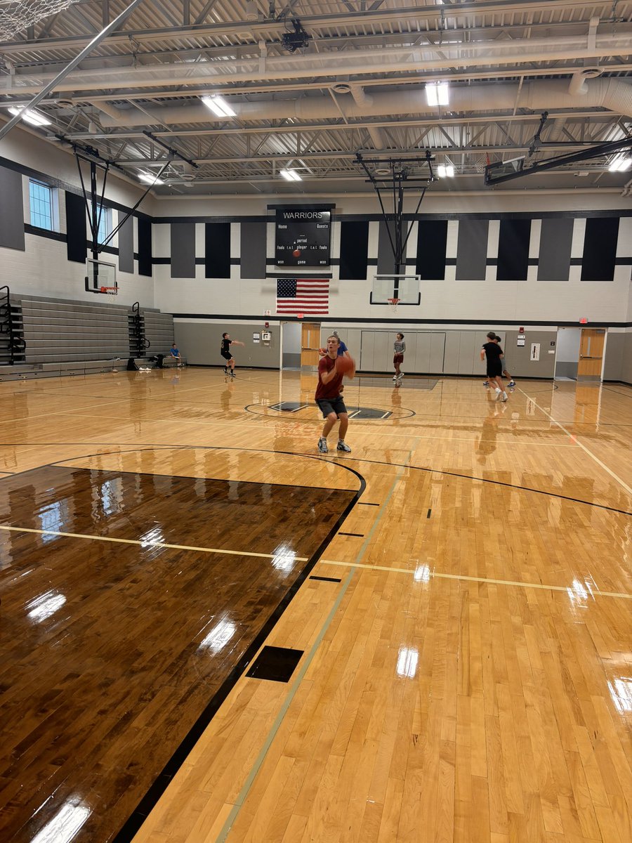 Any day in the gym is a good day. Boys were getting after it, and getting better. Winter is coming!