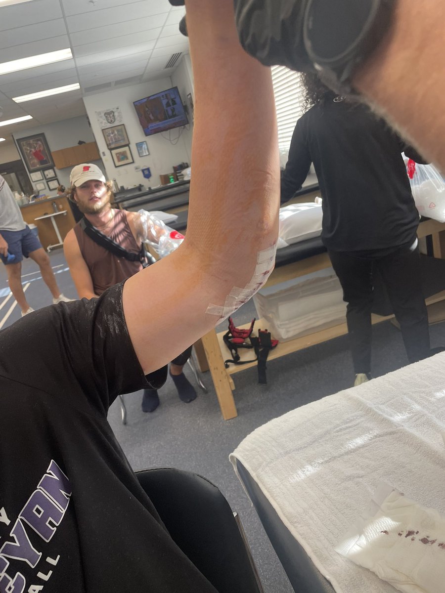 Tyler Chapman 2024 LHP 1B RF Jan 2006 GPA 3.9 tweet media