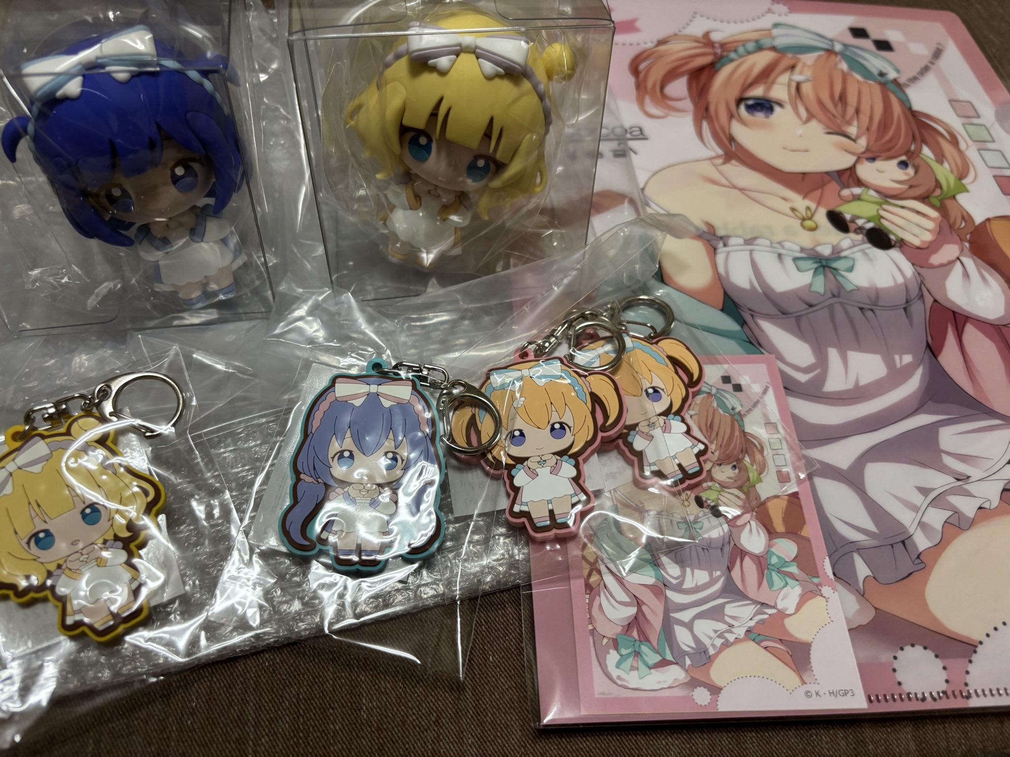 ごちうさ展 アクリルブロック　まとめ売り Amazon.co.jp: ごちうさ チマメ隊 アクリルブロック 東京アニメ