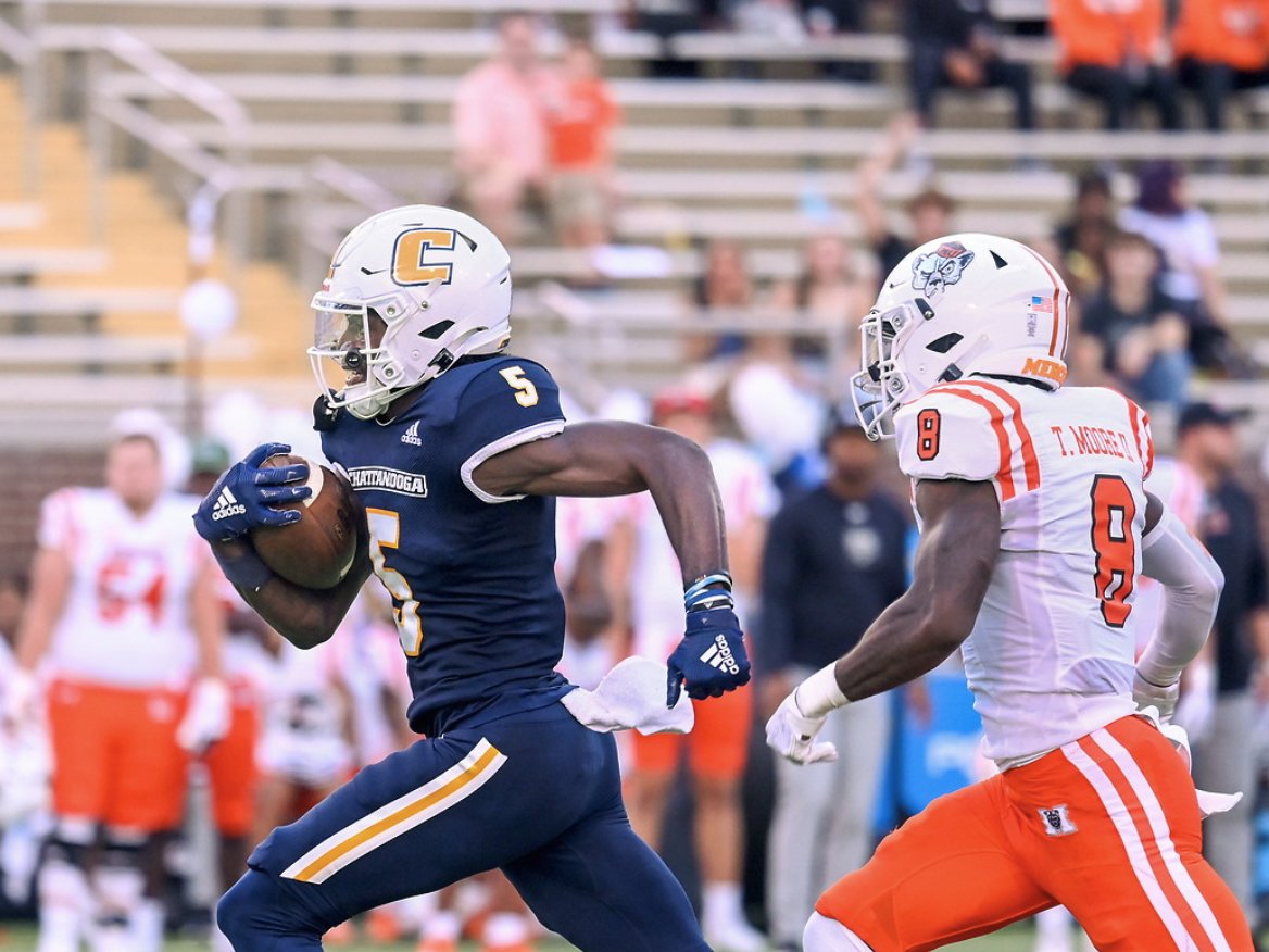 UTChattanooga's tweet image. First home game of the season. Tomorrow. 6 p.m. Finley Stadium. #GoMocs #PowerC ⚡🐦💙