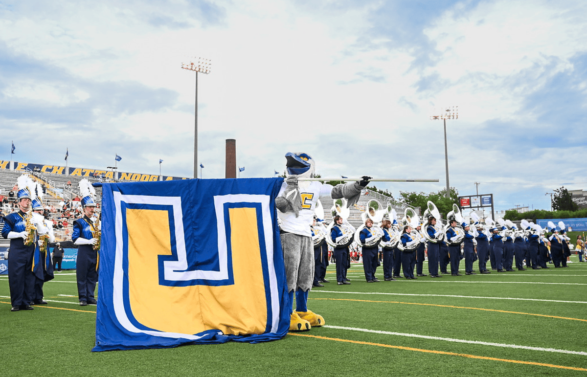 UTChattanooga's tweet image. First home game of the season. Tomorrow. 6 p.m. Finley Stadium. #GoMocs #PowerC ⚡🐦💙