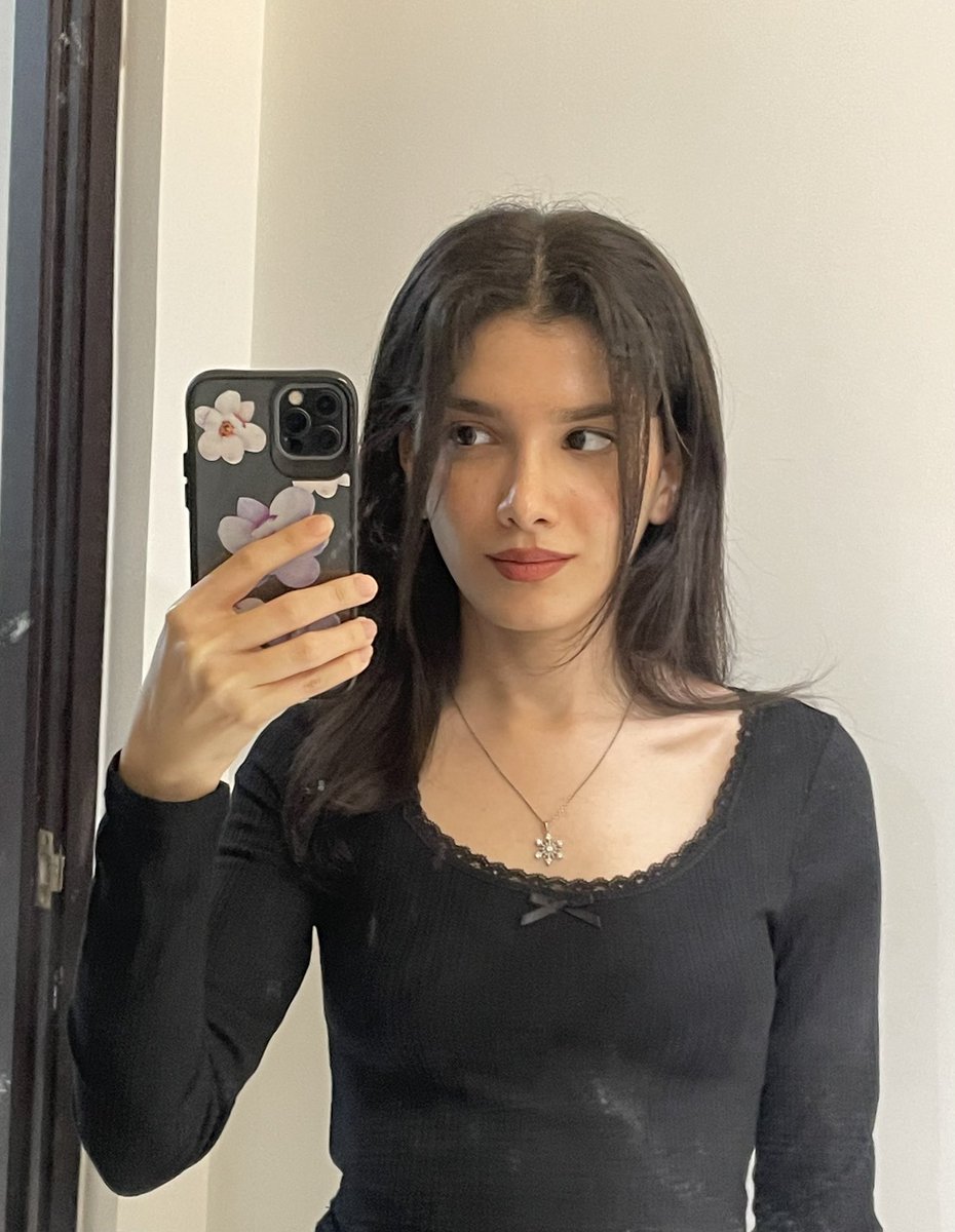 iqazaleh's tweet image. Catch Me Now🎶 

#MBBSD #MONBEBESELCADAY #민혁