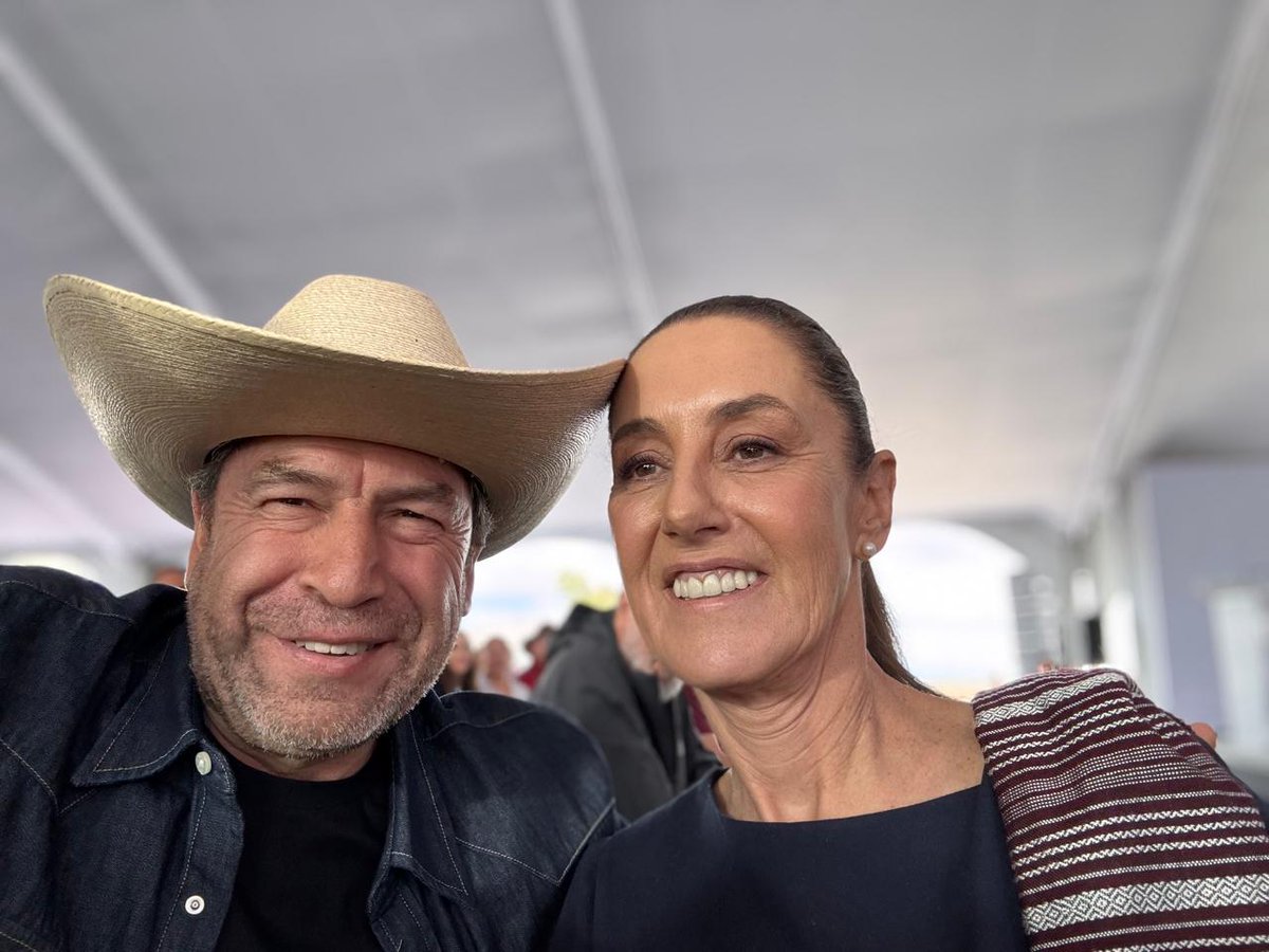 Buenos días a todas y a todos.
Hoy, es un día muy especial, nuestra Presidenta, Claudia Sheinbaum nos visita en Tlaxcala.
Nos vemos en el parque Andén en Apizaco a las 13:00 horas.
Con Sheinbaum, la Transformación avanza. 🇲🇽