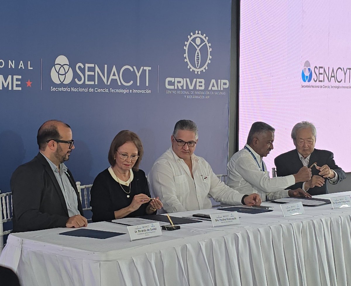 En el evento, se hizo oficial la firma del Memorando de Entendimiento entre el <a href="/crivbaip/">Centro de Innovación en Vacunas y Biofármacos AIP</a> y la Fundación 
Oswaldo Cruz (Fiocruz) de Brasil. Este MOU tiene como objetivo impulsar la cooperación científica y tecnológica en el área de inmunobiológico.