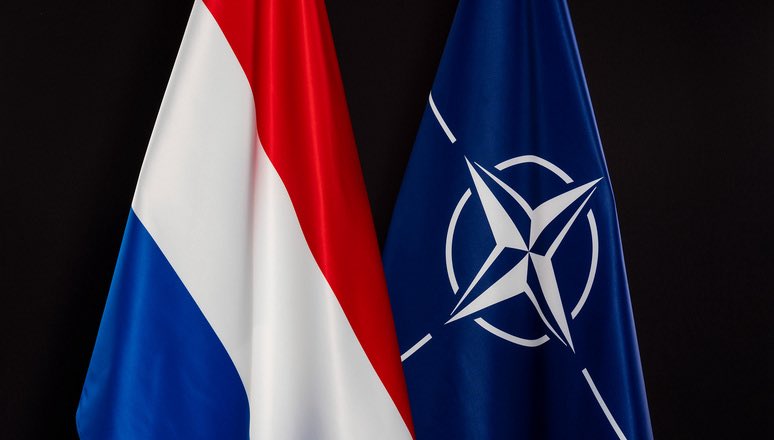 DefensieMin's tweet image. Violation of Polish airspace by Russian drones is unacceptable.

We welcome NATO’s Operation Eastern Sentry to strengthen the eastern flank.

This aligns with the Dutch commitment in Poland: 4 F-35s now, and more air defence (Patriots, NASAMS, counter drones) coming in December.