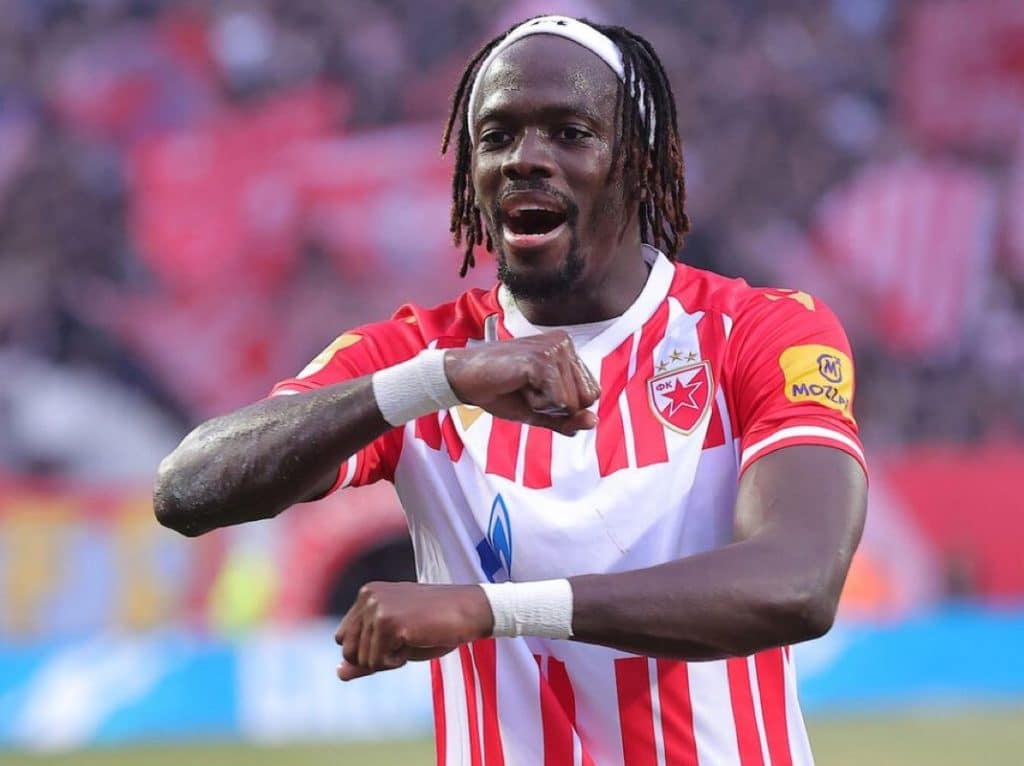 Samsunspor, Kızılyıldız takımından forvet oyuncusu Cherif Ndiaye transfer ederek 4 yıllık sözleşme imzaladı. ⚡️🔥 
Futbolcu daha önceden ülkemizde Adana Demirspor ve Göztepe formalarını giymişti. 

#Samsunspor #Transfer #Süperlig