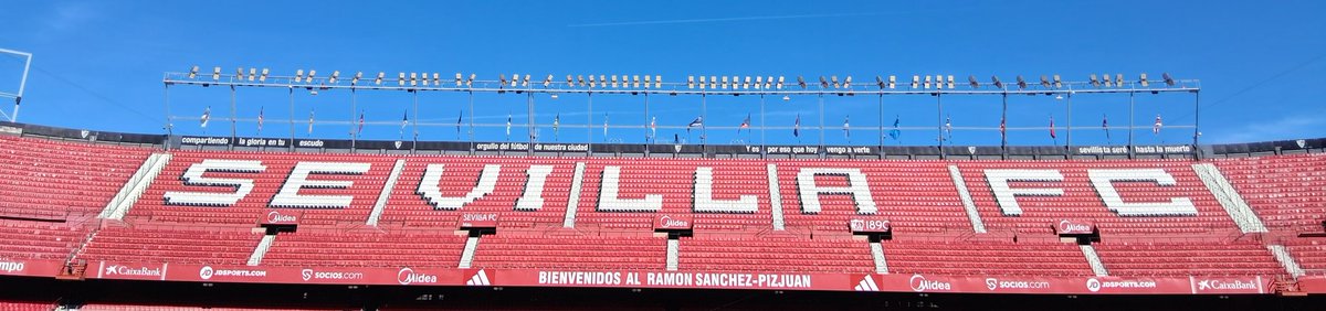 JUAN RAMÓN MORALES (@jrmorales_sfc) on Twitter photo #VamosSevillaFC 💪⚪️🔴 #VamosSevillaFC 💪⚪️🔴