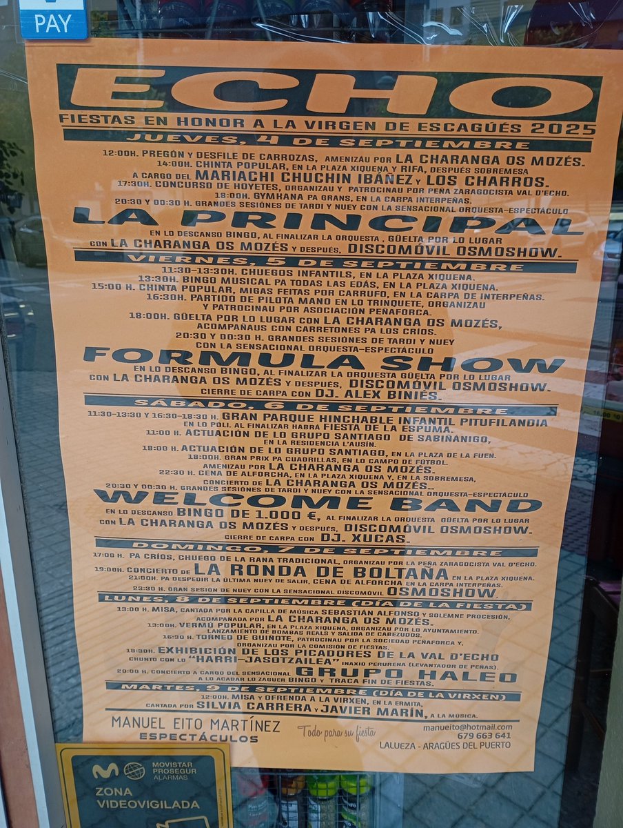 O cartel de fiestas d'Echo ye en aragonés cheso y se puede vier por toda la comarca. Echo ye la zaguera comunidat humana gran que conserva l'aragonés en o Viello Aragón. En a resta d'o territorio os fablants somos muito mas isolaus. Gracias por mantenir-lo y por no reblar 🙂