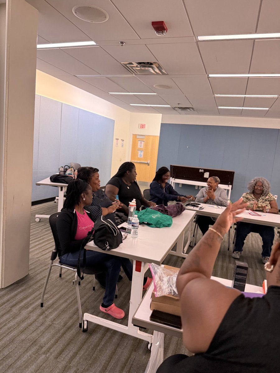 DCMOWPI's tweet image. MOWPI attended Planned Parenthood of Metropolitan Washington, DC&apos;s Spill the Tea: Reclaiming My Voice. Together event at Shaw Library recently. Conversations were held about health and community and how to effectively use our voices to advocate.