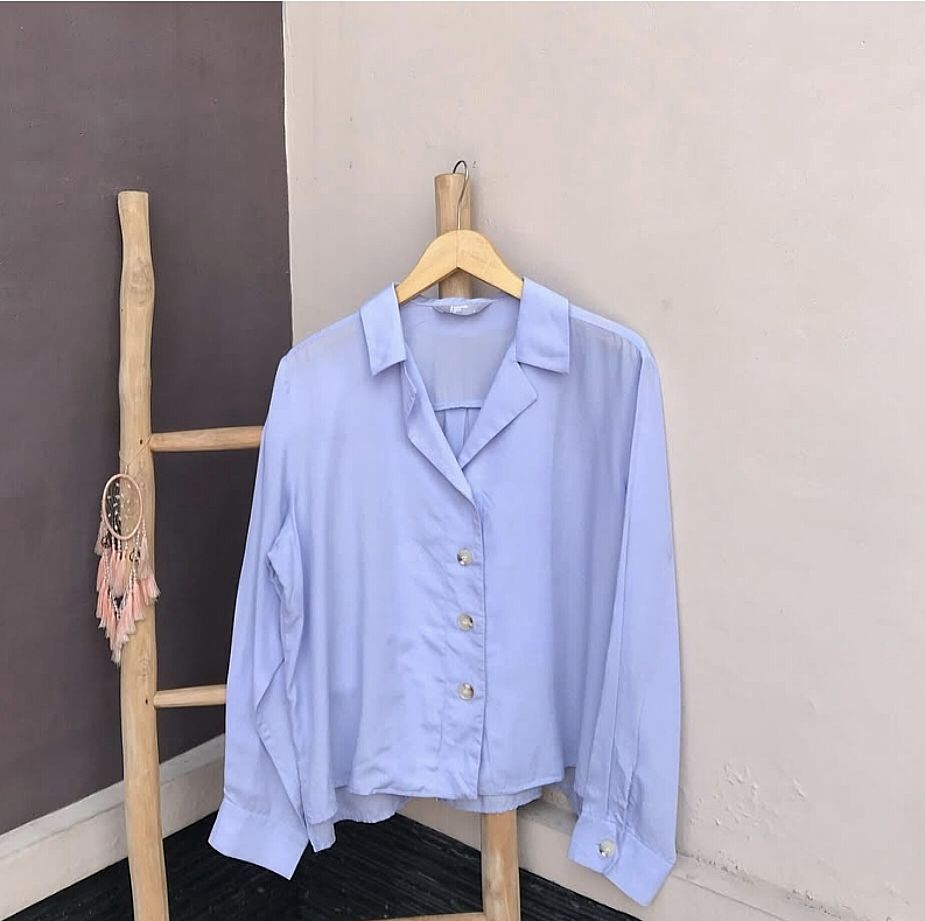 wpdiznh's tweet photo. wts! all item under 70k
minat &amp; detail dm aja
free ongkir by toko oren
#zonauang #zonajajan https://t.co/Tj4rlRQiGd