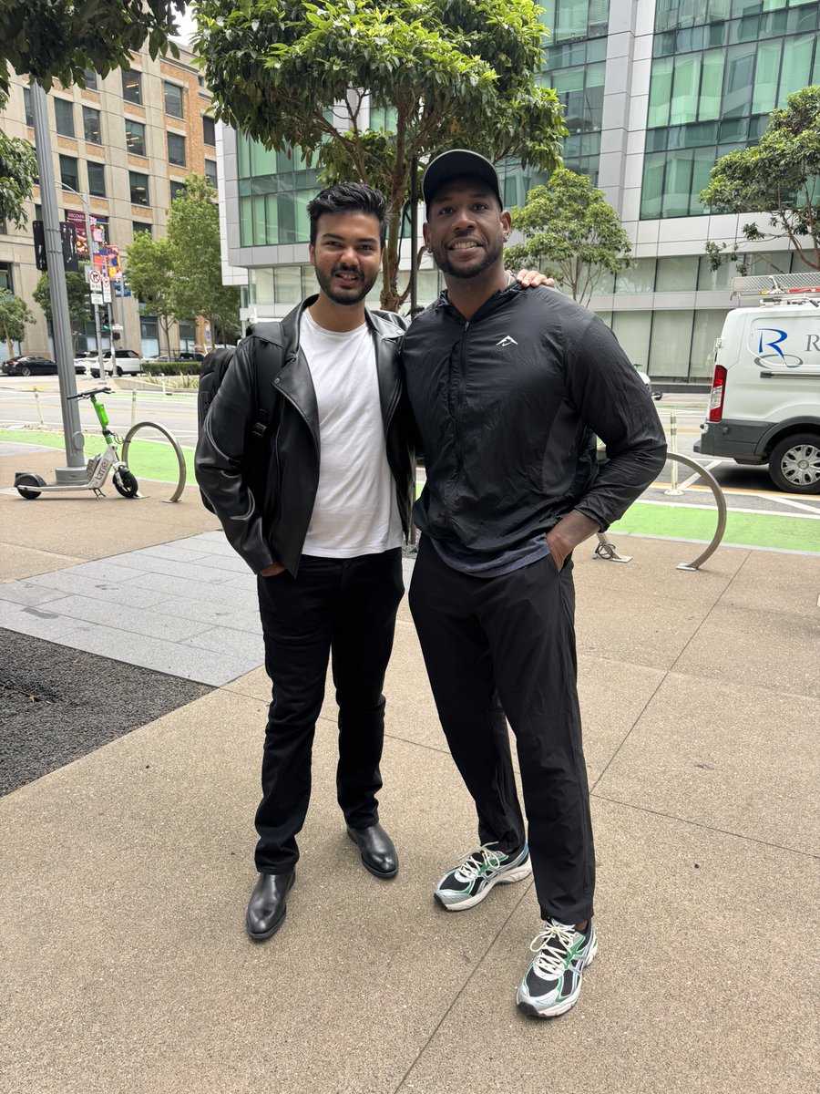 Marell_Evans's tweet image. I&apos;m always trying to find ways to increase my productivity 10X. 

It&apos;s why I consistently wake up so early in the morning, it&apos;s why I have a personal trainer, it&apos;s why I&apos;m always exploring health optimization training. 

@WisprFlow  is GAME CHANGING!  

@tankots 💪🏾