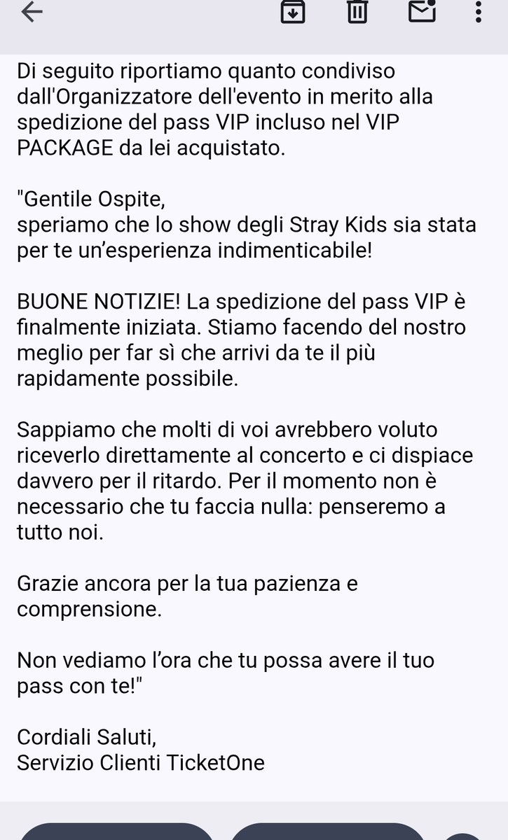 ickerlaad's tweet photo. Uau servizio impeccabile è proprio per questo motivo che ho pagato 500 euro di VIP complimenti! Che schifo veramente. @TicketOneIT @LiveNation https://t.co/ufMzcok24n
