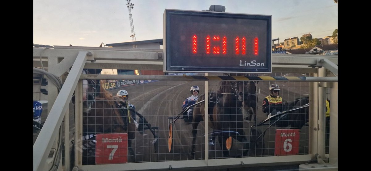 Åka startbil fick vi göra också. Tack <a href="/Travnet/">Travnet</a> ! 🤩