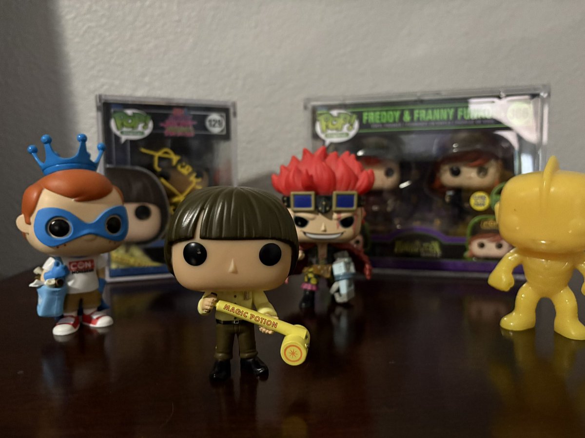 FunkoJets's tweet photo. As Dropp appears to be ending, Jimmy finds himself thankful this #FridayJimmy for the #JimmyCrew and friends he has met along the way. Although Dropp may be over, Jimmy will go on forever. #J4L @TheeUncleJerry @JasonYasonPBPN @JoelAriasIII @the_ghost_CM83 https://t.co/cLY9ueuPr3