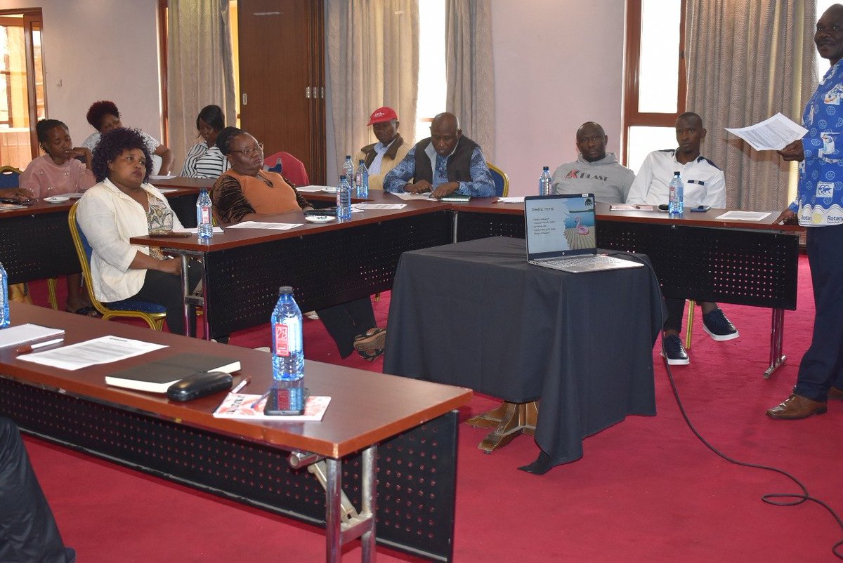 NEPHAKKENYA's tweet image. PLHIV leaders push for better integration, community engagement, and access to essential services like ARVs, TB meds and a more inclusive HIV response! 
#HIVAdvocacy #PLHIV #HealthcareForAll

@NASCOP 
@MOH_Kenya 
@nsdcc_kenya
@gnpplus 
@ypluskenya