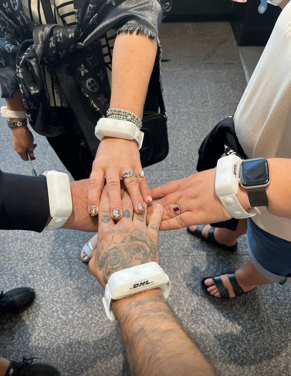 thepatch74's tweet photo. Coldplay ready 🤩🤩🤩 https://t.co/h0CjBzdZEr