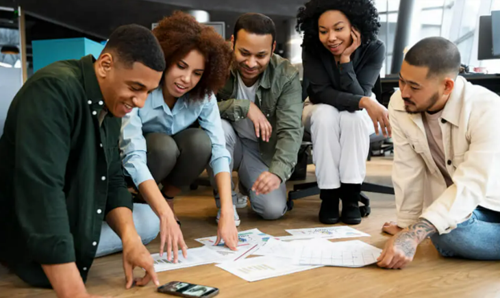 Más personas al equipo no siempre significan más resultados formacionsmart.com/efecto-ringelm…