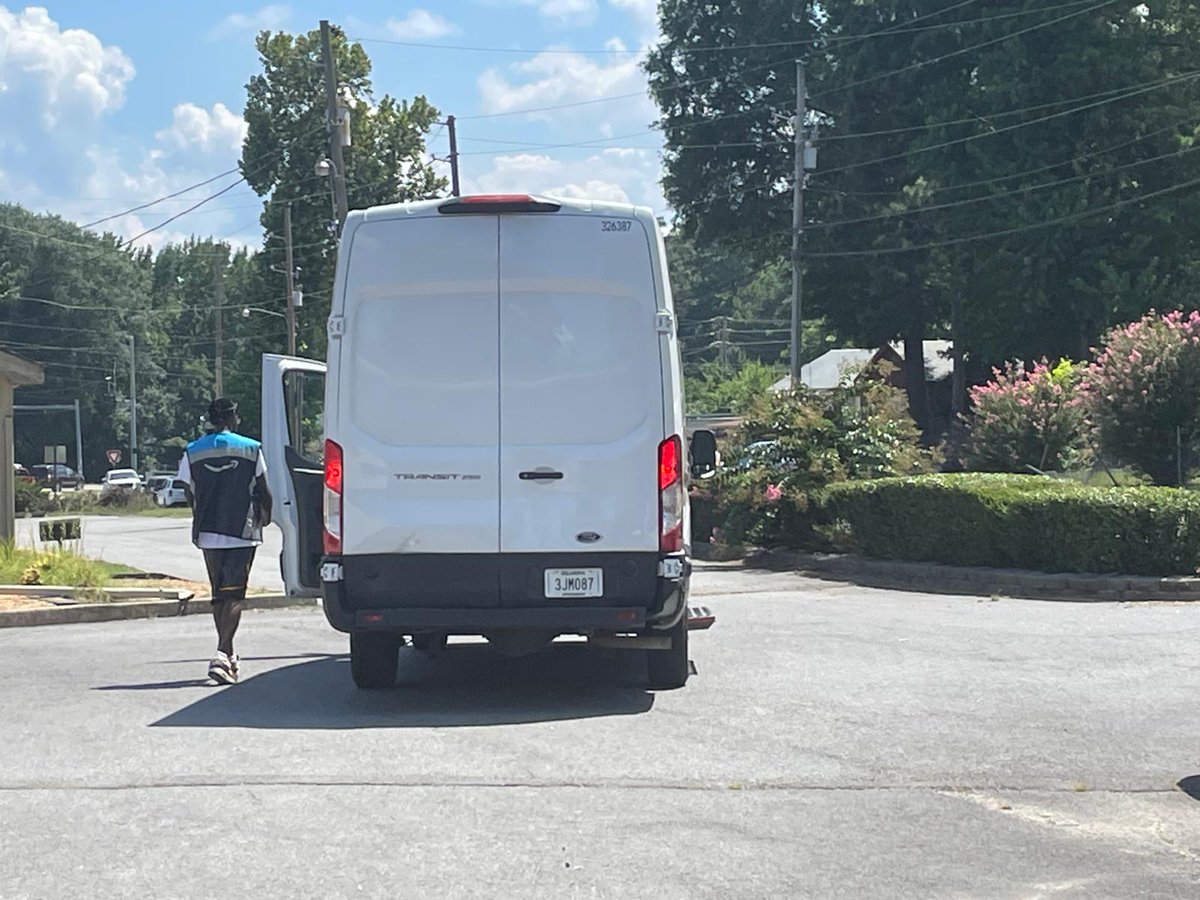 edugators's tweet image. Hey @JeffBezos — Amazon drivers busted out our lights months ago. All I get is a corporate hot potato game between Amazon, ARC, and mystery insurance desks. I don’t need another “we’re sorry.” I need the lights replaced. Who’s actually in charge over there?