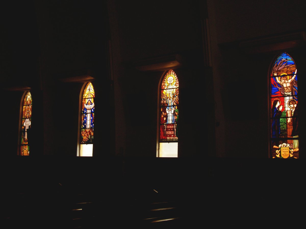 esoetericos's tweet image. ele está no meio de nós (em tom de ameaça)