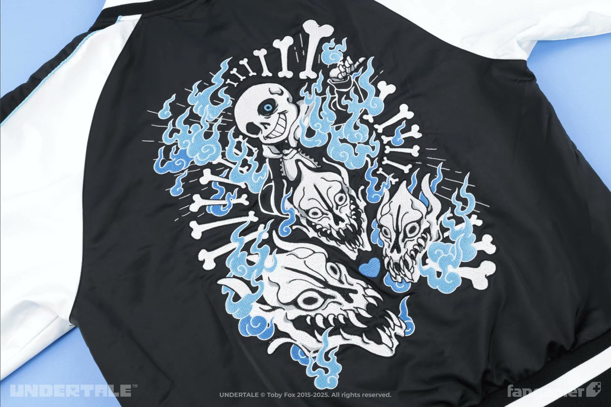 spacecoyotl's tweet image. I designed the Megalovania Jacket for Undertale&apos;s 10th anniversary! My first jacket design ever. Comes with bone zipper pull and bone front pockets