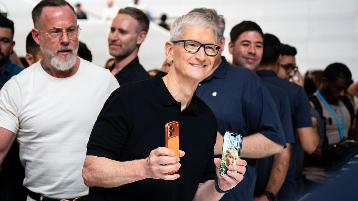 Rakshit_code's tweet image. ⚡ Apple iPhone 17 event recap: Reactions to iPhone Air, Apple Watches, AirPods Pro 3, more - ZDNET - ZDNET rounded up all the news surrounding this week's Apple event, including the iPhone 17 series,...
🔗 zdnet.com/article/apple-…
#Apple #Iphone #17