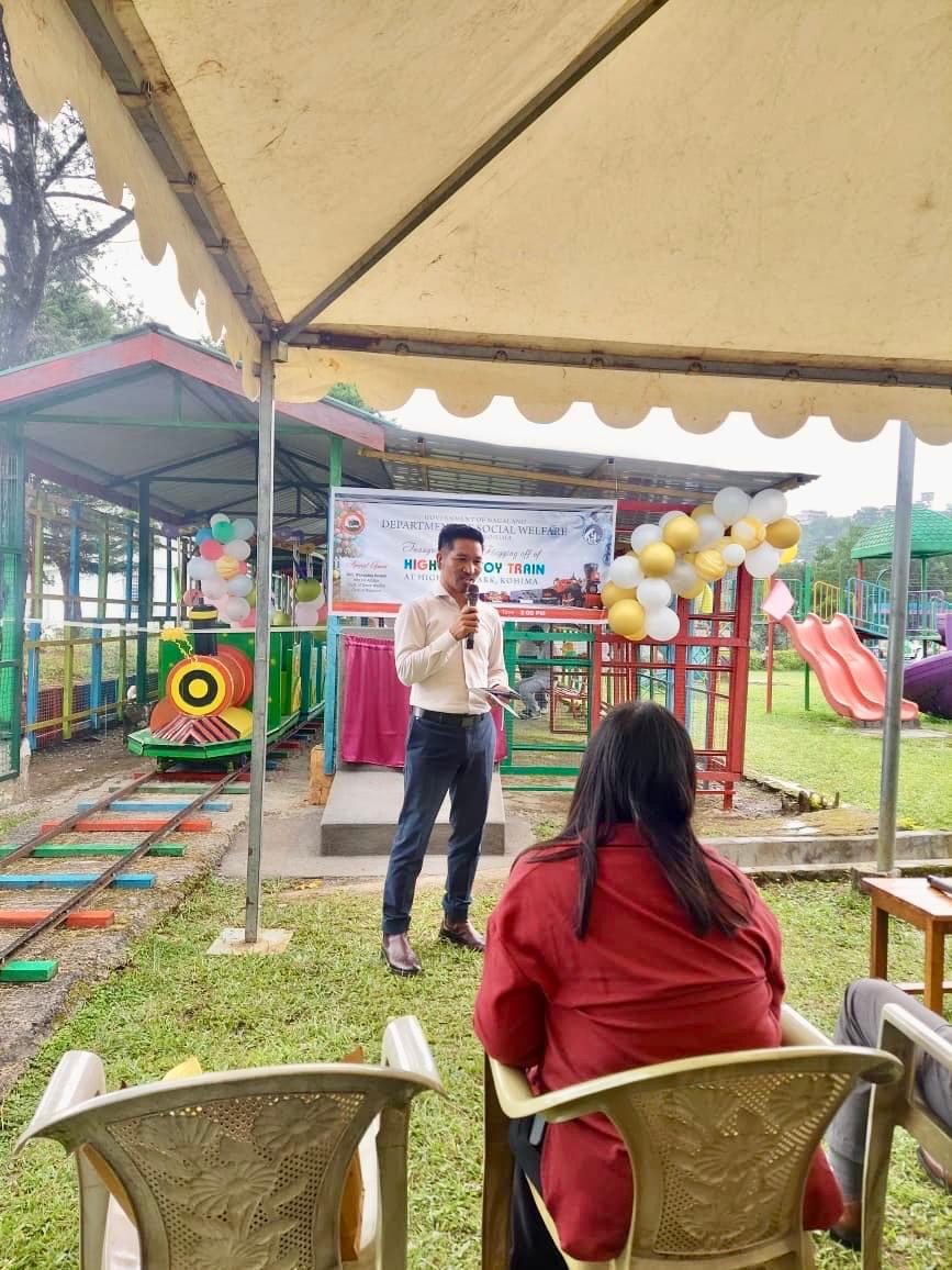 Wangpang_Konyak's tweet photo. Glad to have inaugurated and flagged off the new Highland Toy Train at Highland Park in Kohima, under the CSR initiative. I commend all the officials involved in this project for their sincere efforts and dedication in making this vision come to fruition. 

@Neiphiu_Rio https://t.co/NU9AeCteuf