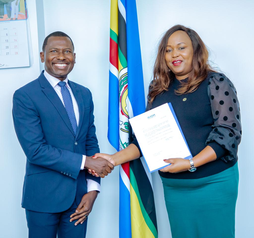jumuiya's tweet photo. 📌  IOM @IOM_ESHA Regional Director for East, Horn & Southern Africa, @IOM_EHSA, Frantz Celestin, @CelestinFranz today presented his credentials to the EAC Secretary General, H.E Veronica Nduva @SGNduva.

🤝 The EAC–IOM partnership remains strong and impactful under the existing MoU.