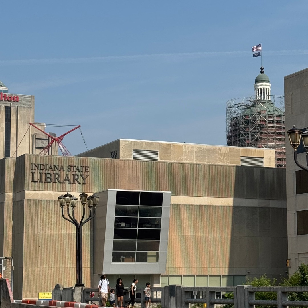 INHumanities's tweet image. Ready to test your civics knowledge, Hoosiers?

At lunchtime on Sept. 17, grab your team and head to the Indiana State Library for its Constitution Day Trivia event, which is free and open to the public!

Registration is required, learn more here: isl.libcal.com/event/14499412