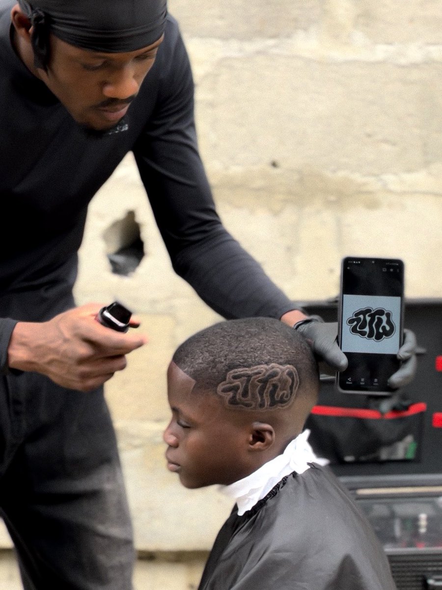 tronicscut's tweet image. I made this artwork for the love of ZTTW, Zlatan.  Y’all tag @Zlatan_Ibile