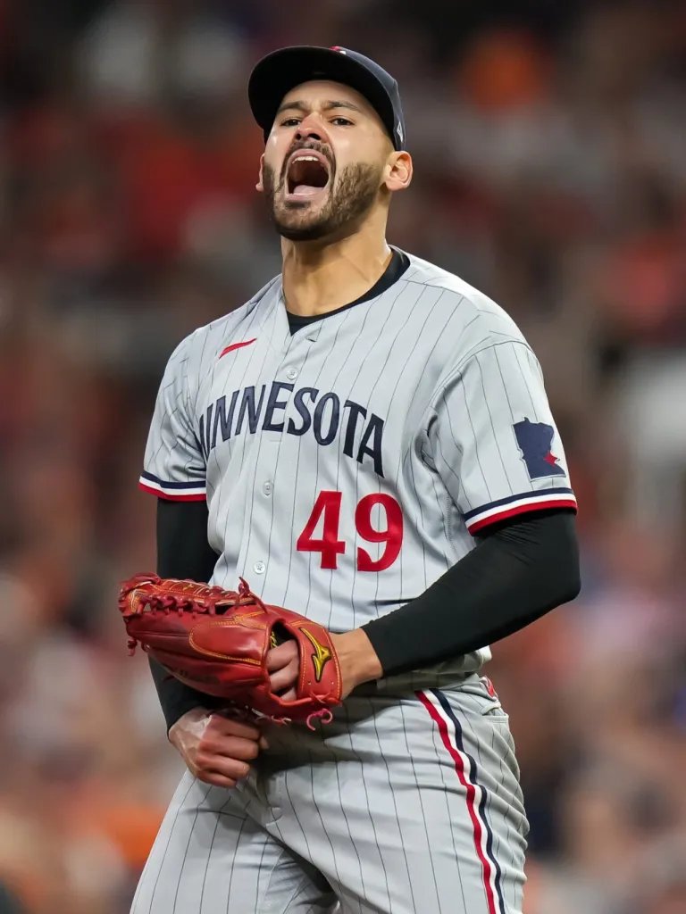 MLB Nuke: Twins ✅ 

If they win, I'll give $200 to somebody who LIKES this tweet. Comment your Paypal/Venmo ⬇️

1) I used the 25% Boost on Onyx, a new book legal in nearly all states. Onyx has a "$100 free" sign-up bonus here: click.onyx-tracking.com/track/4d6b914f… ("ALEX" = my refer a friend