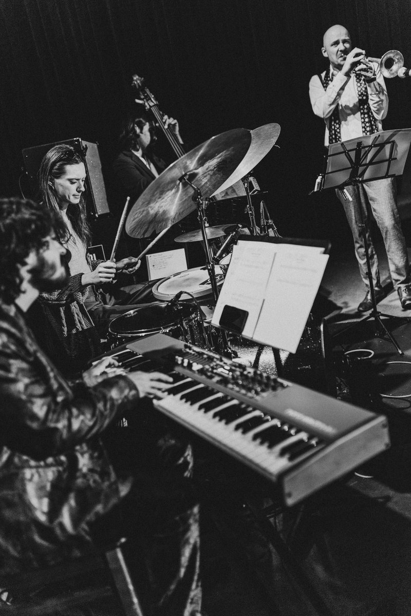 offscript tweet media