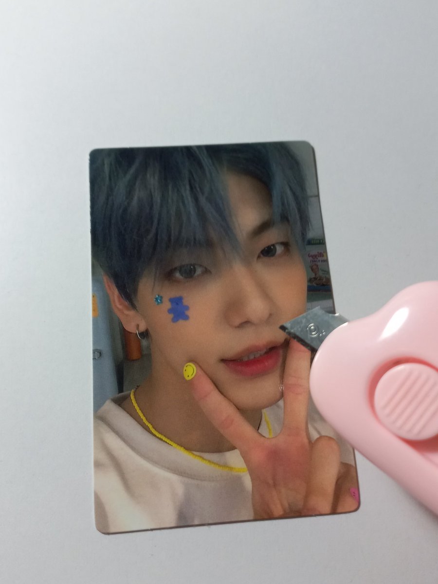 NEDEN SENIN ICIN BU KADAR ZORLUK CEKTIM SOYLE CABUK!!!!!!!