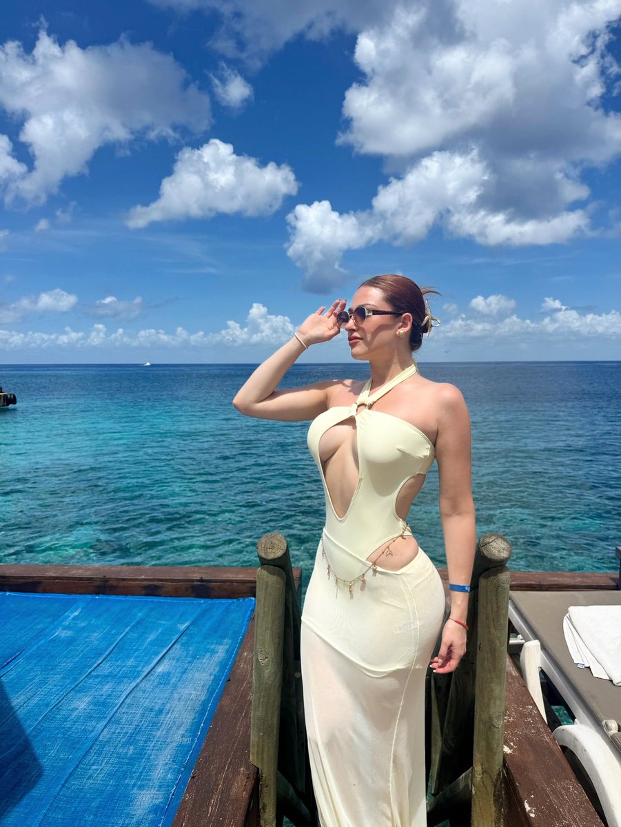noormagarcia's tweet photo. La última ¿ok? Es que la vida en la isla es puro ❤️‍🔥✌🏻🌊☀️🐚 https://t.co/XhT0aAYn4J