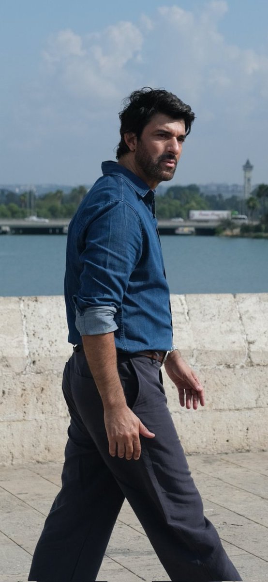 expelliamuss's tweet photo. Ağamın heybetinden sual olunmaz hay maşallah bee ❤️‍🔥🫶🏻 #EnginAkyürek #BereketliTopraklar https://t.co/v3XZ9GG6Qy