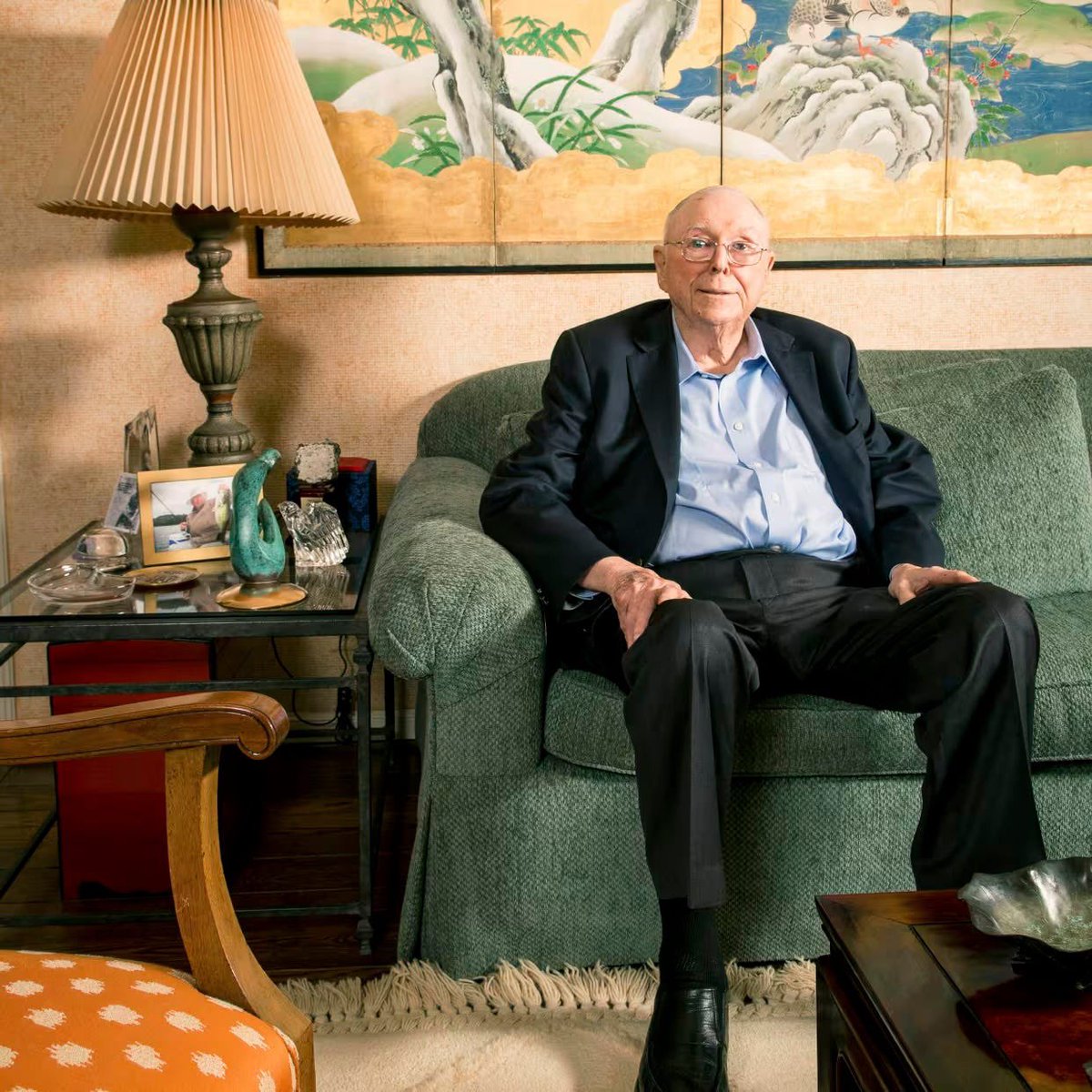 "When everybody goes insane, staying sane is your competitive advantage."

— Charlie Munger