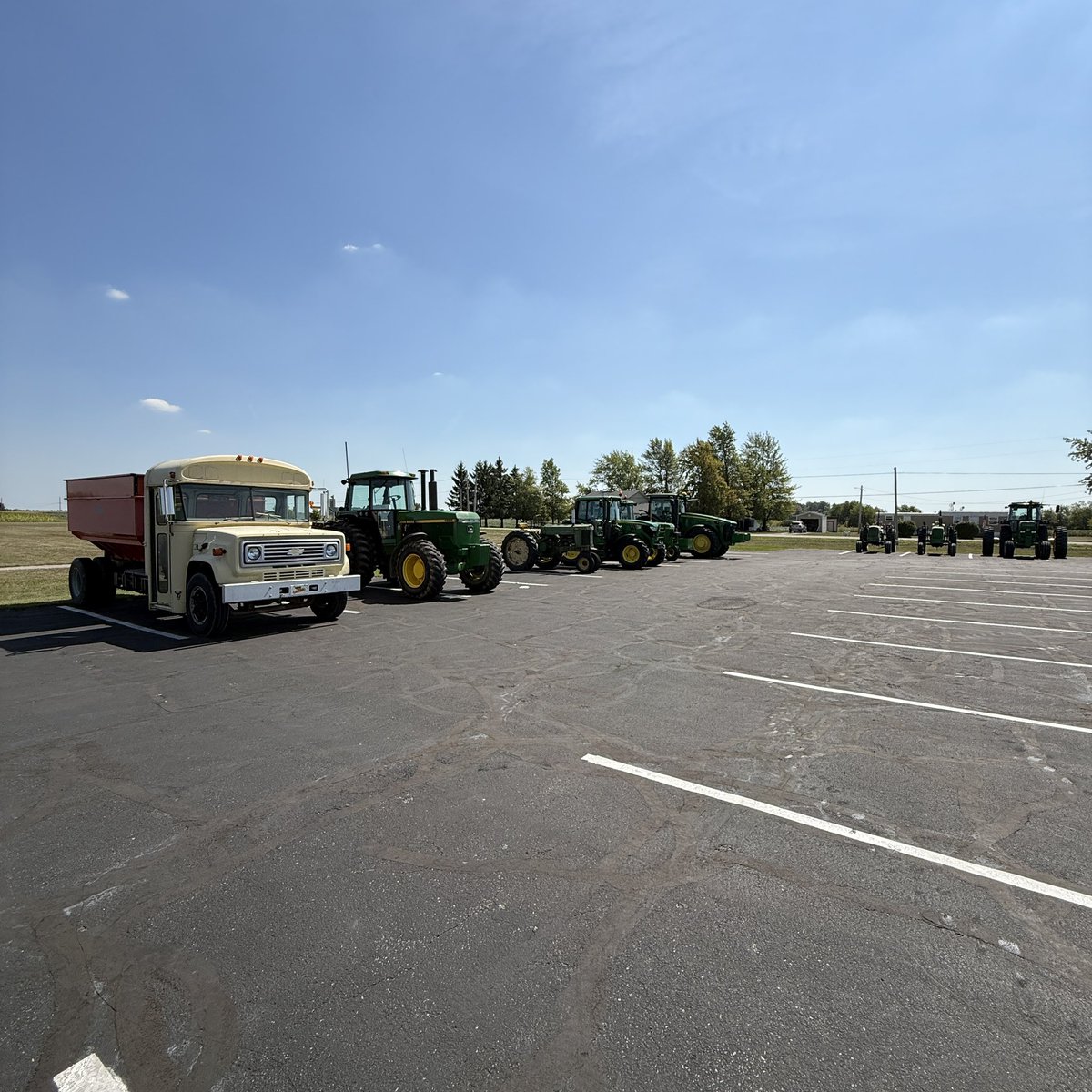 PHPatriotsHS's tweet image. Today was our fall Drive Your Tractor to School day! #PHStrong