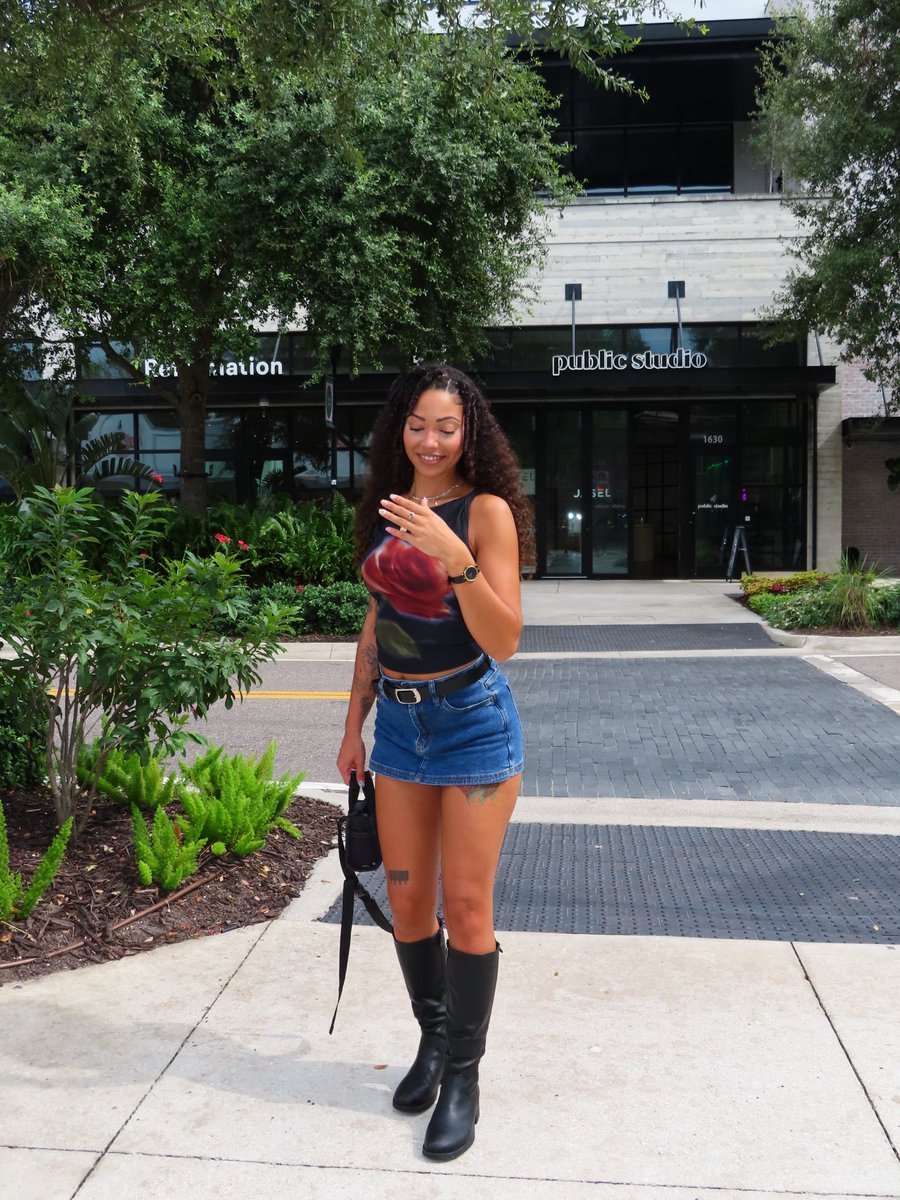 jhaedabaeda's tweet image. prettier than u remember 💐